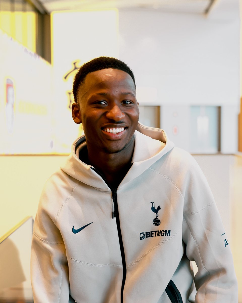 SpursOfficial's tweet photo. Match mode 🔛 https://t.co/oqUjrutDD3