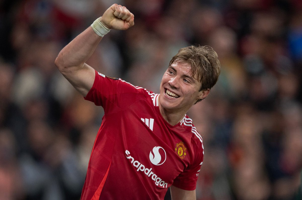 MUnitedFR's tweet image. Rasmus Hojlund à Naples, here we go !

Accord entre toutes les parties 

Prêt payant de 6 M€ + obligation d'achat conditionnelle de 44 M€

[@FabrizioRomano]