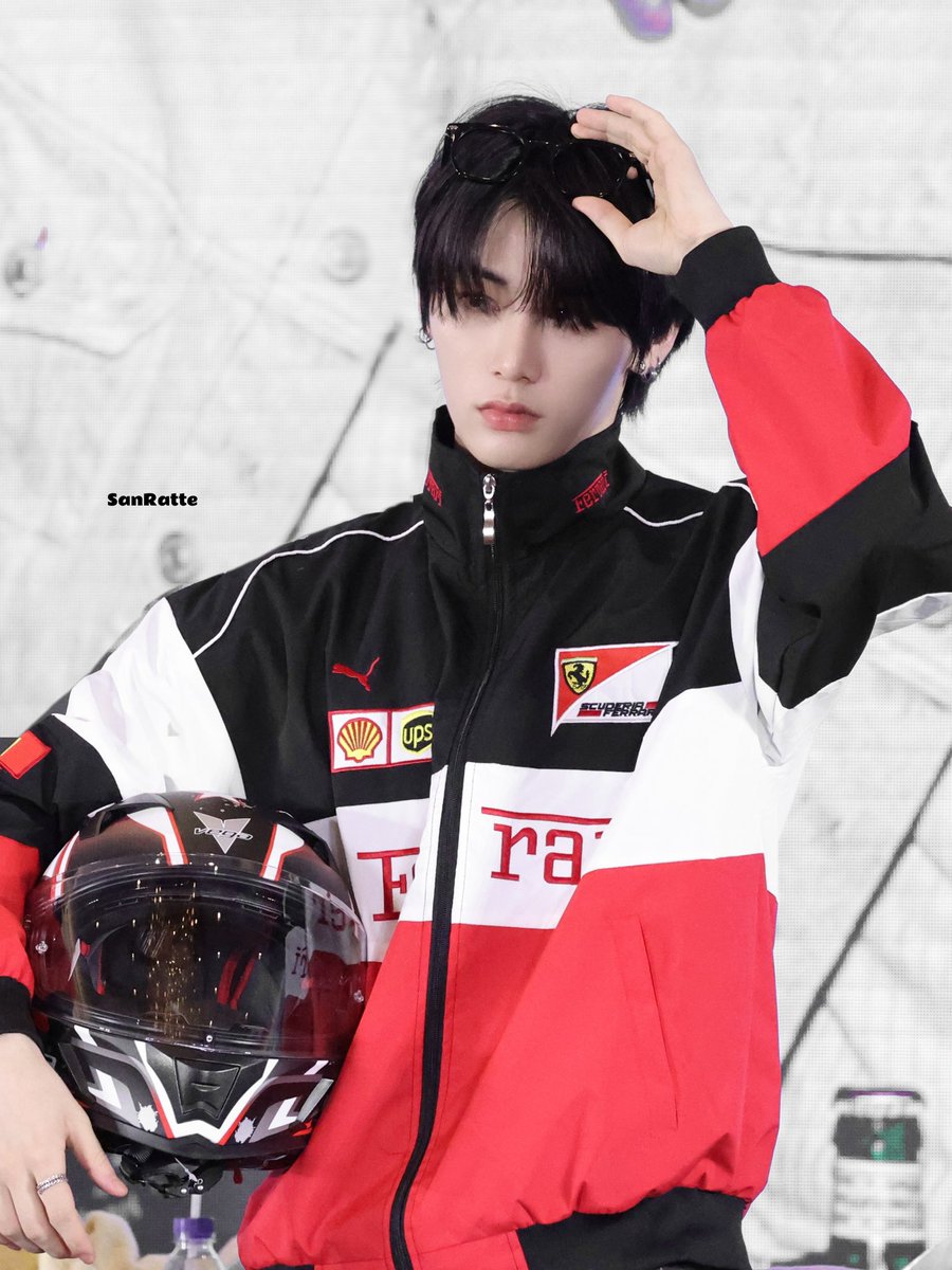 250830

🏎️

#태산
#보이넥스트도어 
#TAESAN
#BOYNEXTDOOR
#テサン
#韩泰山