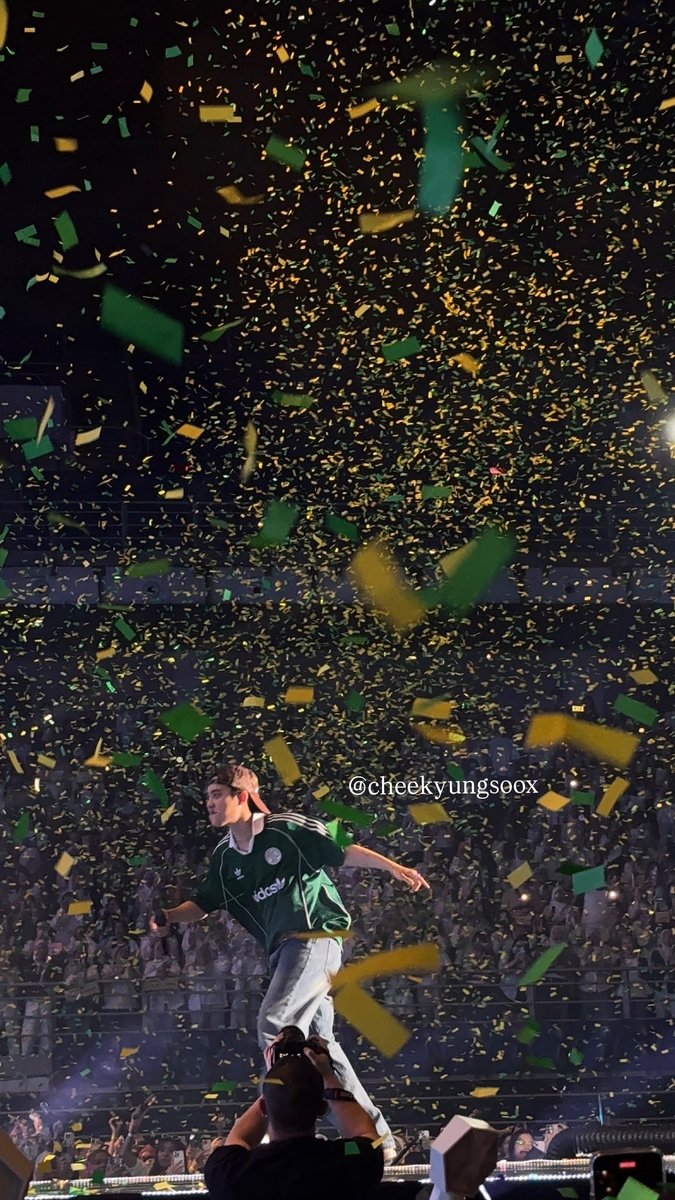 confetti that matches the t-shirt. Pretty