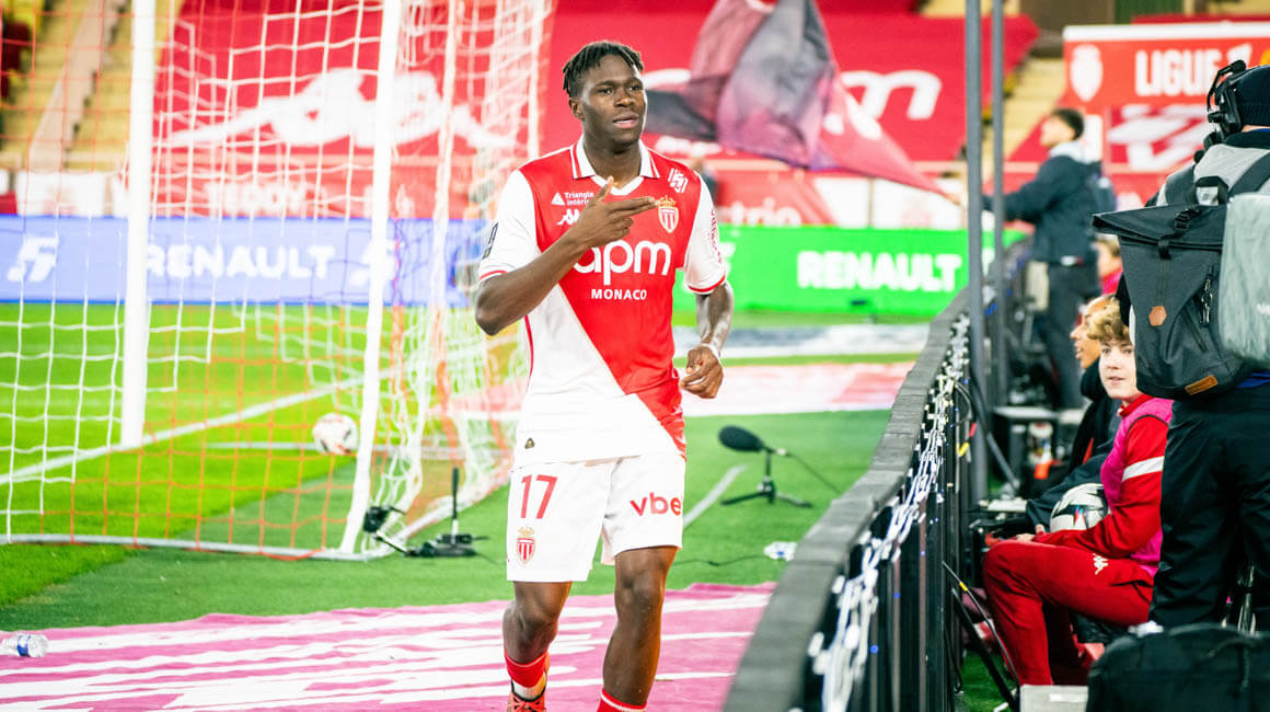 AnciensDuRocher 🇲🇨 (@anciensdurocher) on Twitter photo En Ligue des Champions, l'<a href="/AS_Monaco/">AS Monaco 🇲🇨</a> retrouvera :
Kylian M'Bappé 🇫🇷 & Aurélien Tchouaméni 🇫🇷 (Real Madrid 🇪🇸)
Bernardo Silva 🇵🇹 (Manchester City 🏴)
Khéphren Thuram 🇫🇷 (Juventus 🇮🇹)
Wilfried Singo 🇨🇮 (Galatasaray 🇹🇷)
Selon vous, lequel nous fera le plus de mal ? 😬 En Ligue des Champions, l'<a href="/AS_Monaco/">AS Monaco 🇲🇨</a> retrouvera :
Kylian M'Bappé 🇫🇷 & Aurélien Tchouaméni 🇫🇷 (Real Madrid 🇪🇸)
Bernardo Silva 🇵🇹 (Manchester City 🏴)
Khéphren Thuram 🇫🇷 (Juventus 🇮🇹)
Wilfried Singo 🇨🇮 (Galatasaray 🇹🇷)
Selon vous, lequel nous fera le plus de mal ? 😬