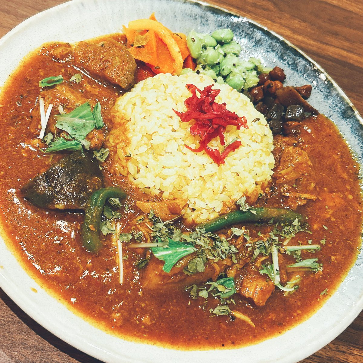 元気がないときはカレーだよね
赤坂の胡粋、美味しいよ