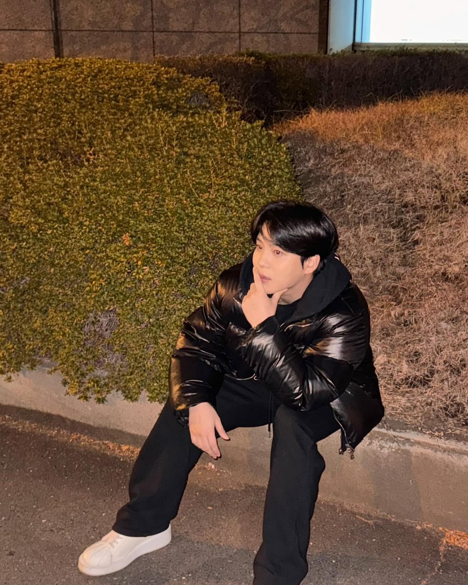 Jongho. tweet media