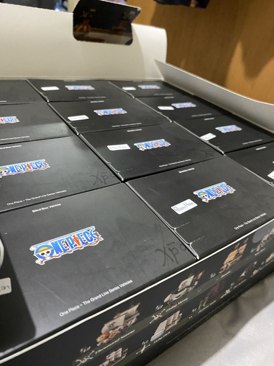 #WTS Kapal One Piece ya gaes. Buat yang cari selected item dan udah pasti dapat varian yang diincar. Setiap varian cuma stok 1 pcs.

s.shopee.co.id/Vws2HqKbA