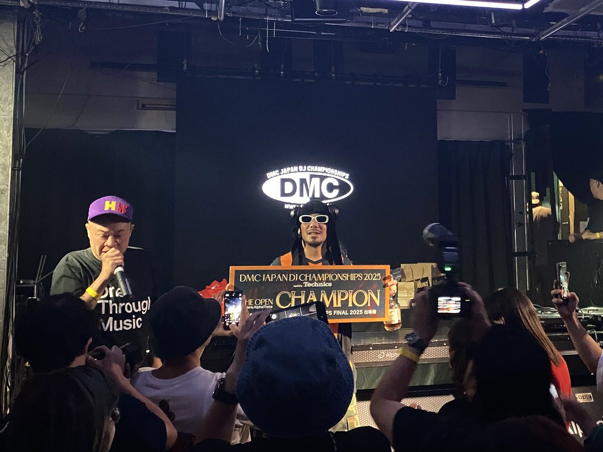 DMC JAPAN DJ CHAMPIONSHIPS 2025
supported by Technics

THE OPEN 結果
1st：PACHI-YELLOW
2nd：DJ RION
3rd：1an

dmc-japan.jp