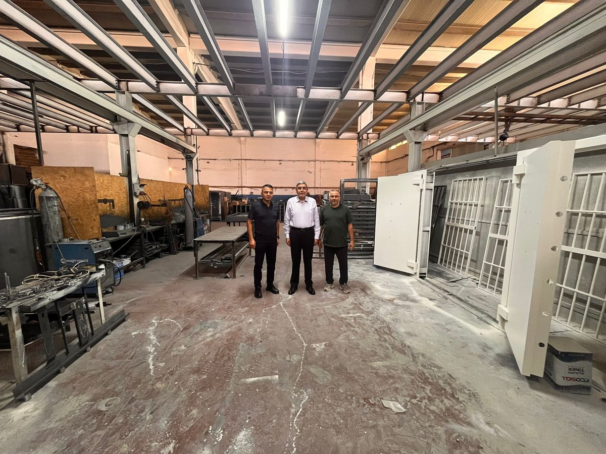 📍Sembol Çelik 

Önceki dönem AK Parti Gaziantep İl Yönetim Kurulu Üyemiz Sayın Hüseyin Kıtır ile ağabeyi Mustafa Kıtır’a, yeni iş yerleri için hayırlı olsun ziyaretinde bulunarak, bereketli kazançlar diledik.

Sayın Hüseyin Kıtır ile Sayın Mustafa Kıtır’a göstermiş oldukları