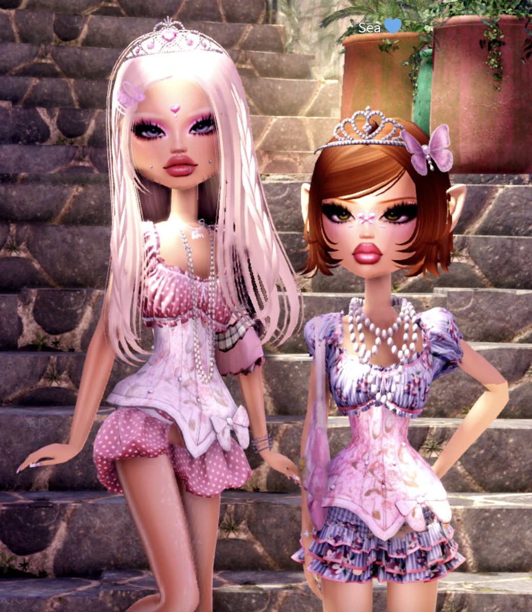 ItGirlBon's tweet image. Endless summer plsss 🩷💜
#roblox #robloxmodel