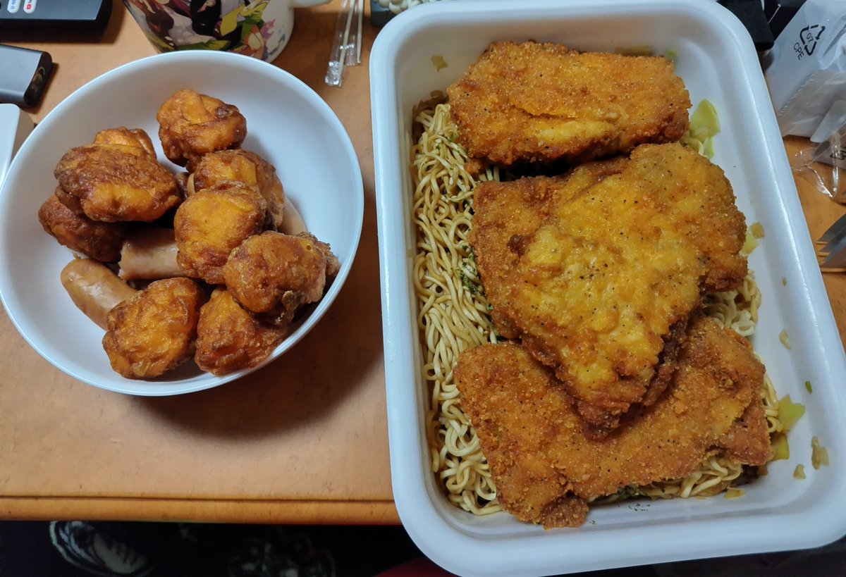 完凸みよセスリ tweet media