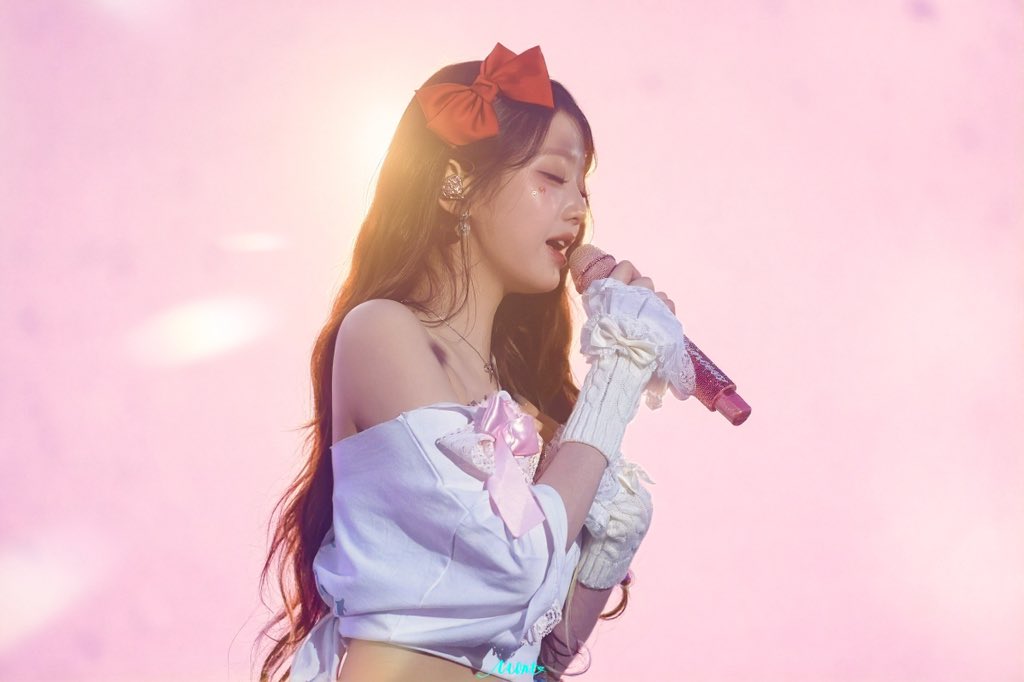 250406 ❤️
It is you who carries all my summer wishes ♡

#NationalWonyoungDay 
#원영아_행운은늘네편이야_생일축하해
#IVE #아이브 #원영 #장원영 #ウォニョン #WONYOUNG #JANGWONYOUNG