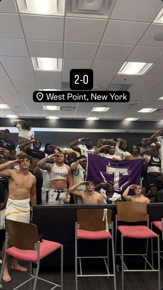 WALK IN YO TRAP TAKE OVER YO TRAP