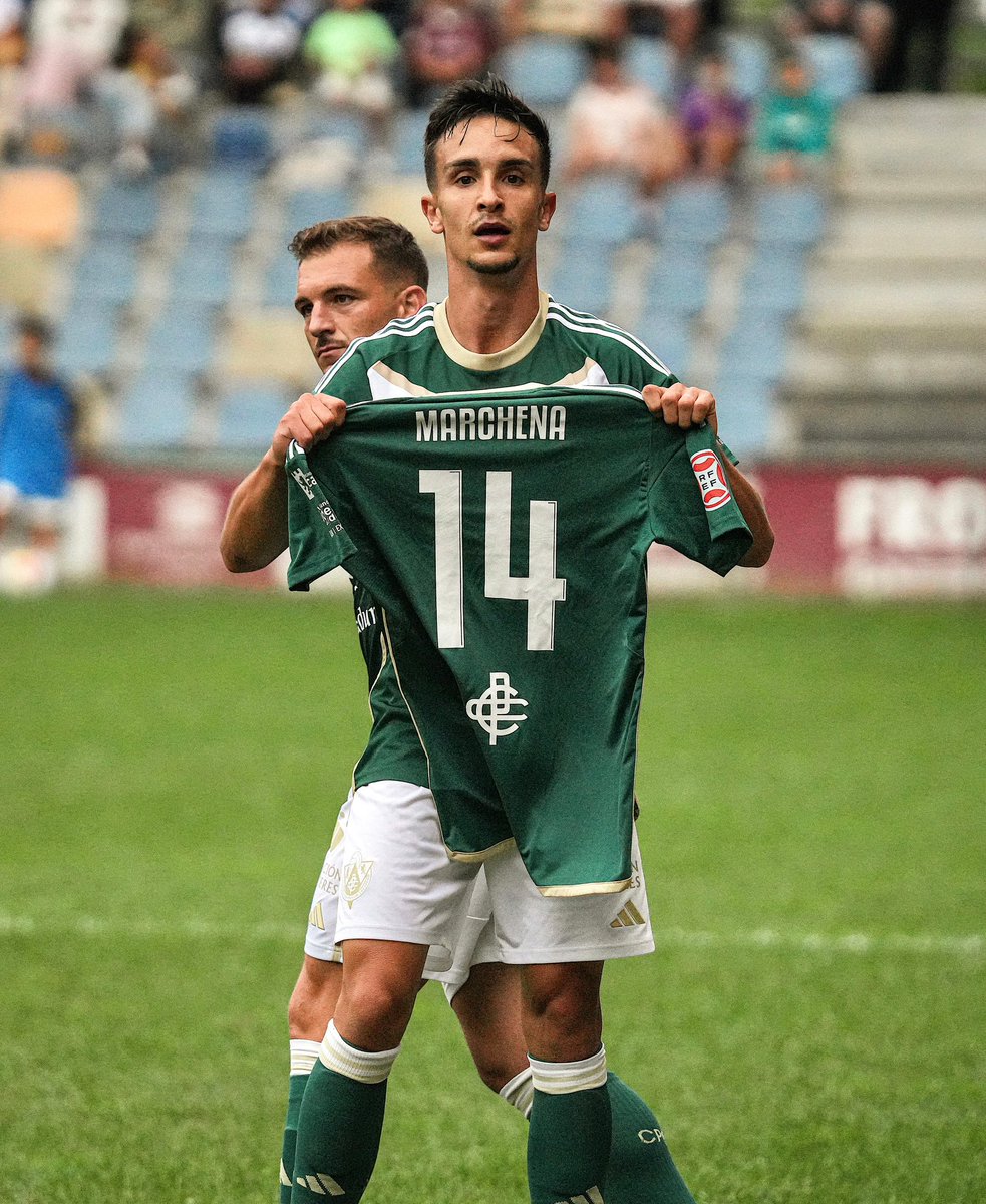 🤗 Todos los goles serán por ti, <a href="/ajmarchena8/">Antonio J. Marchena</a> 

📸 <a href="/fotografiasvp_/">vanessa 🌸</a> 

#PontevedraCFCacereño 🔴 0-1 💚

#EligeCreer #LaOrdenDelDecano 
#AúpaCPC