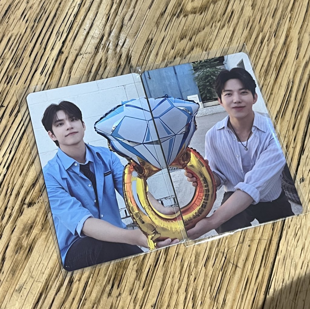 IkwsYou's tweet photo. 데이식스 고양콘 엠디 5만원 포카 양도합니다.
Day6 MD photocard

원필 Wonpil 
도운 Dowoon

1.0
(+준등기 0.2

원필 도운 링 포토카드 https://t.co/t0l1maUw5T
