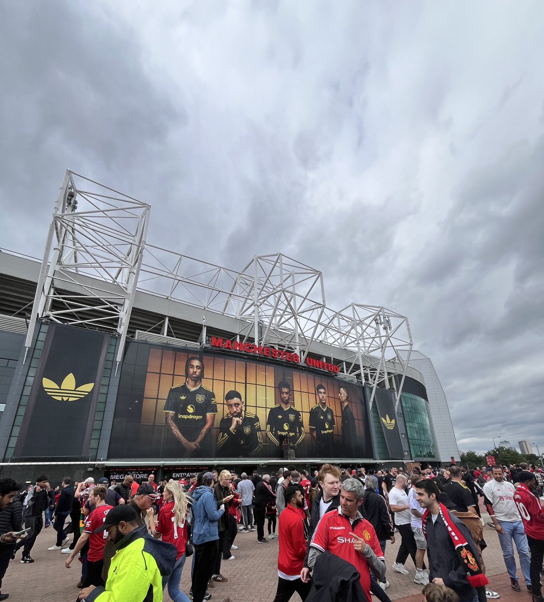 here for my 23rd game. 
22W-0D-0L 

me vs amorim