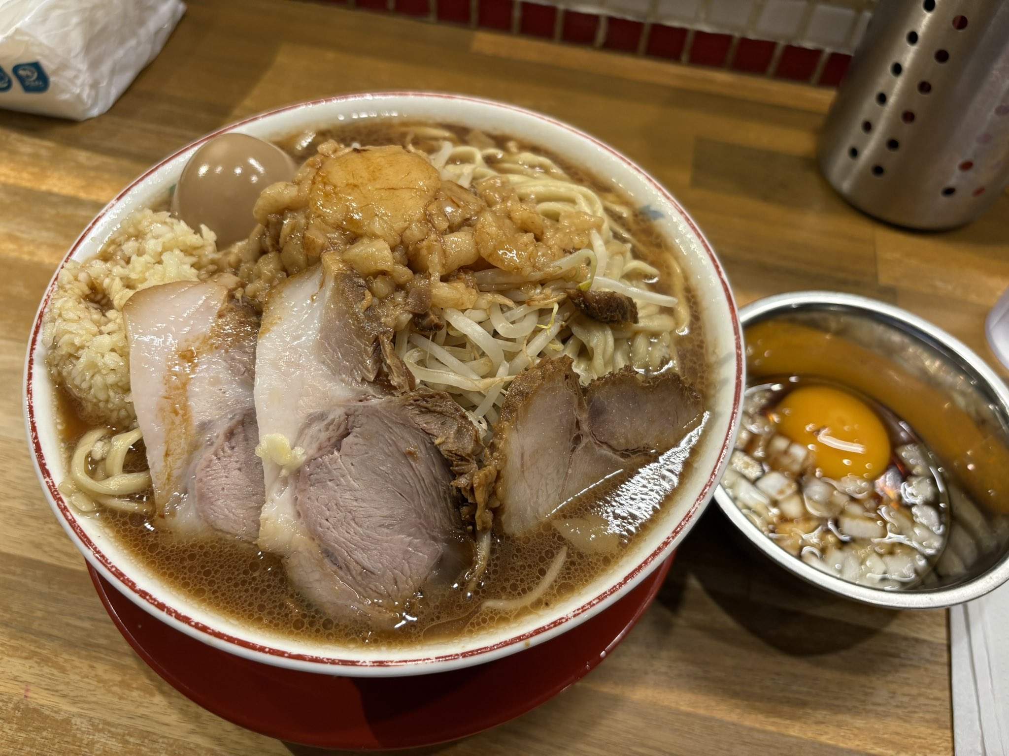ラーメン 鎌取駅近くに2/3オープン、 濃厚豚骨専門店 麺屋SEGODONで頂く