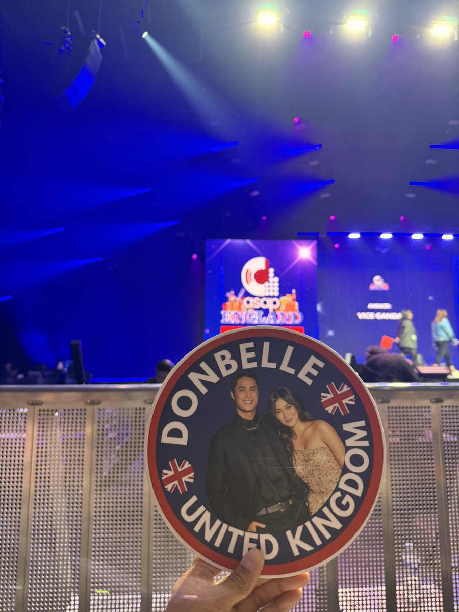 itsmetinat's tweet photo. DonBelle in ASAP England

ASAP UNITED KingDONBELLE 

#LonDONBELLEDiaries 
#BELLEnglandJourney 
#DONNYFinestInEngland https://t.co/n3xlzMhfua