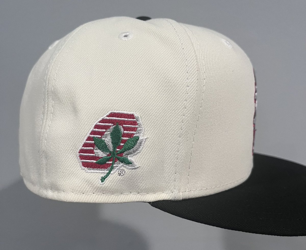 ChiefWahoo22's tweet image. MAIL CALL📬
#7️⃣5️⃣2️⃣

BRUTUS!
❤️🌰🤍

O-H…!🗣️ 

#GoBuckeyes
#ScriptOhio 
#PINdejos