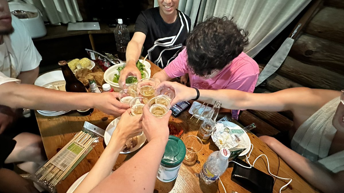 f0rest_bboy's tweet photo. たぶん15,6年くらい一緒にいる #ABCDcrew の今年の旅 https://t.co/wOcdkZaYuj