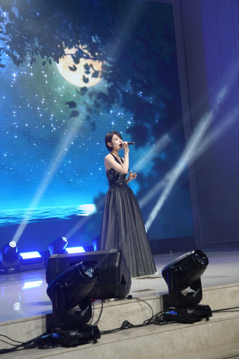 韓国ソウルで開催された
アジア7ヵ国400名以上が参加する
AIF「Asia Influencer Festival」にて

"アジアスター賞"を
受賞させて頂くことができました🖤🖤

まさかこういった賞を頂ける日が
来るとは想像もしていなかったので
本当に嬉しい気持ちでいっぱいです😭

これからもこういった素晴らしい賞を