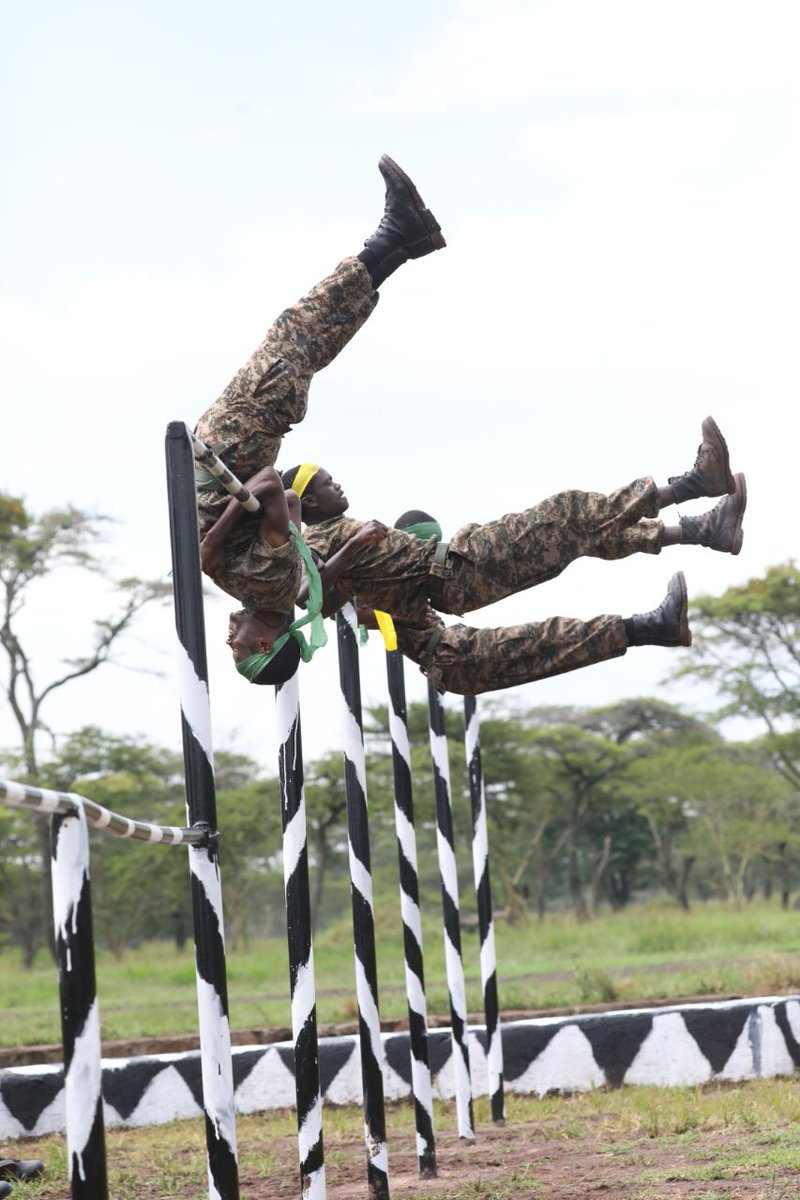 GazettePlusET's tweet image. 🇪🇹 Tolay Noncommissioned Officer Academy graduates troops in army basic training

In Pictures!! 

Photo By Dagne  Abera (#EPA)

#Ethiopia #NationalDefense
 #MilitaryEthics
#EthiopianArmy #ProfessionalMilitary