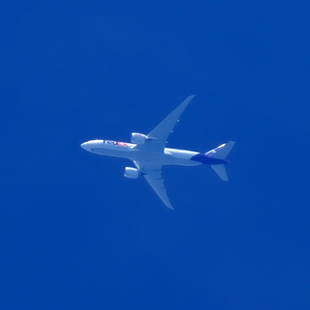 ponta70718103's tweet image. 今日の #フェデックスエクスプレス
・FZX49便B777-F(N846FD)  ANC→TPE  38,000ft.
#FedExExpress #FDX #freighter #エアカーゴ #上空通過機