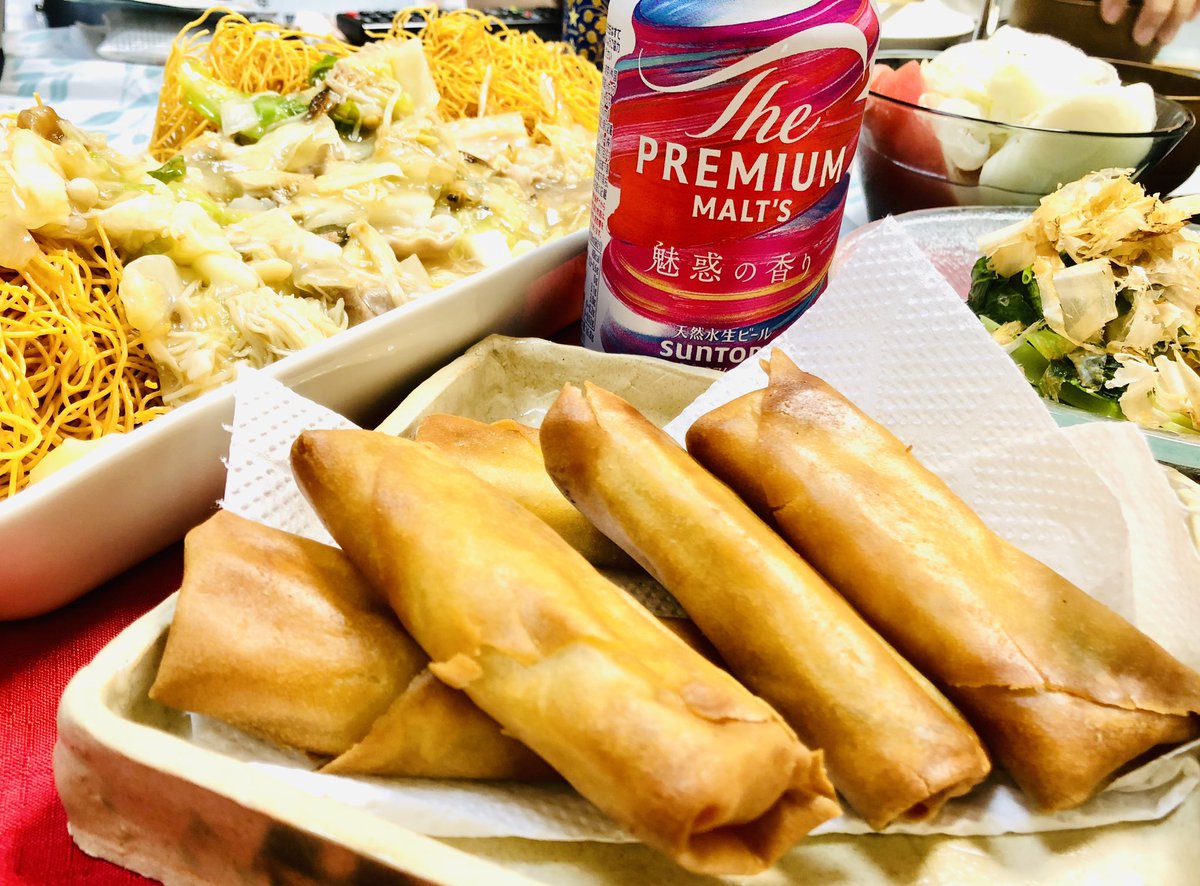 今日の晩酌
春巻き、かた焼きそば、冷奴、サラダなど
今日も一日お疲れ様でした
かんぱーい🍺
