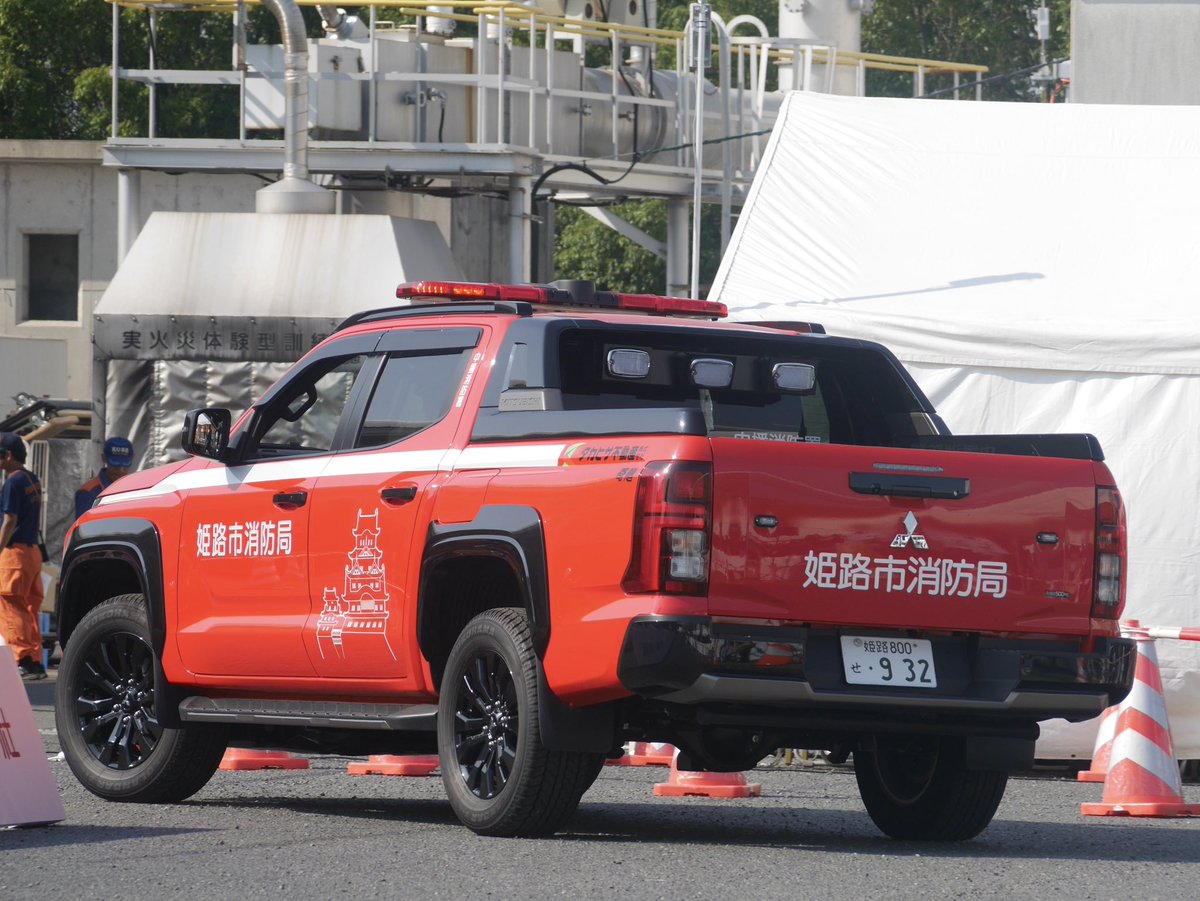 トライトンの連絡車はカッコイイですね！ ＃姫路市消防局 ＃兵庫県姫路