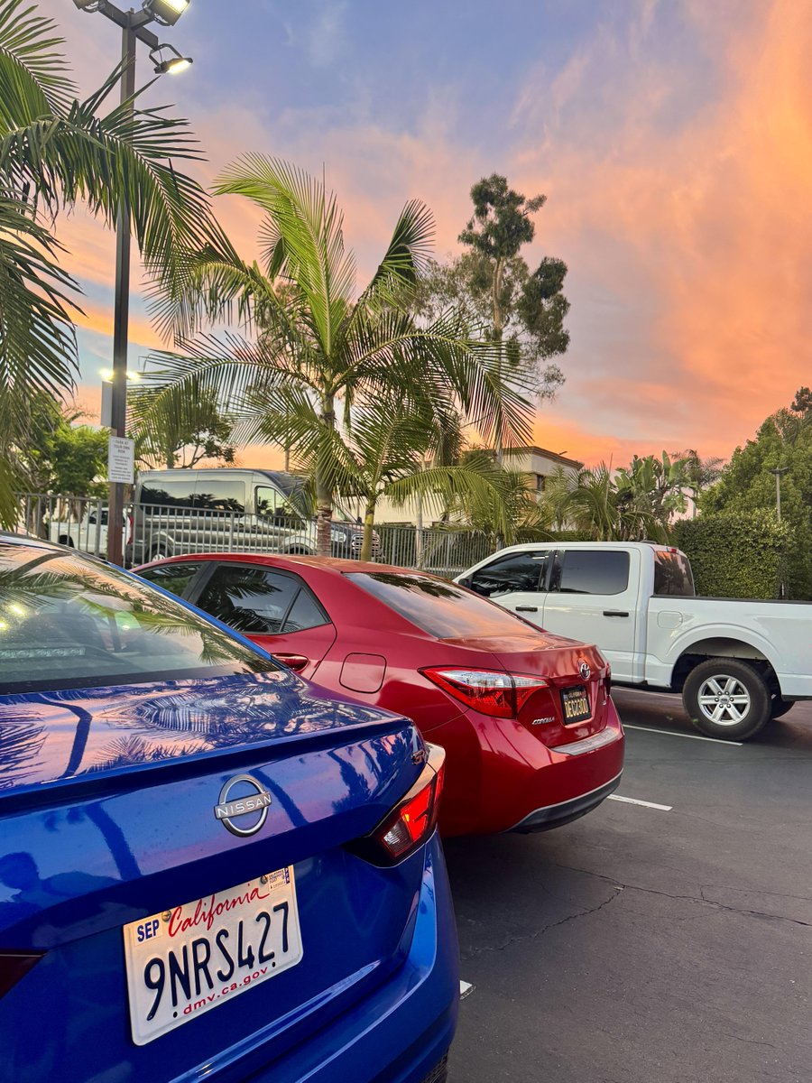 Ieglarouce7161's tweet image. The ​scenery ᠎and people ᱸare  on ᠎the  road,  and  the joy ‍touches  the ​heart.