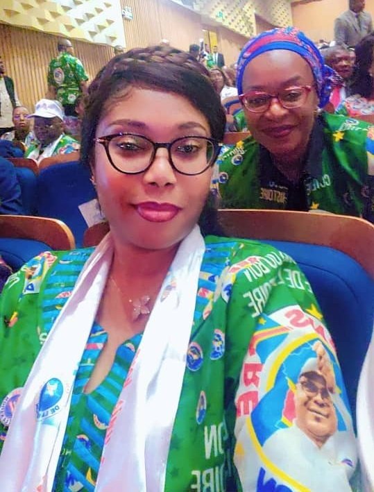 Deuxième congrès de l’Union Sacrée : Haut cadre de l’UDPS,  Acacia Bandubola Mbongo prend part aux travaux

#RDC #FATSHI #AcaciaBANDUBOLA #UnionSacree <a href="/bandubolambongo/">Acacia Bandubola</a> #UDPS