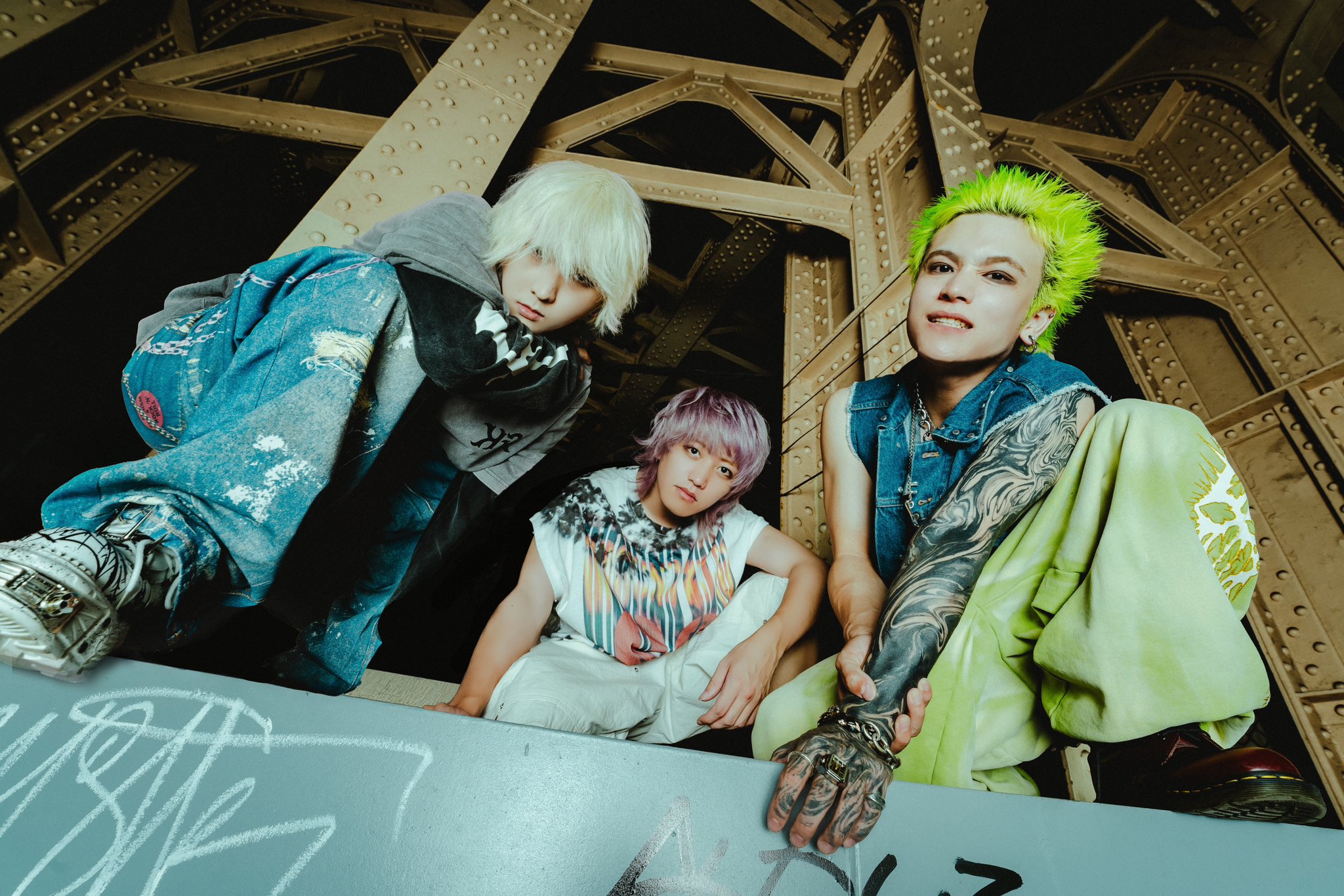 ラトゥラトゥ マイキ マイキP サイン入りチェキ ラトゥラトゥ マイキ マイキP サイン入りチェキ Amazon.co.jp