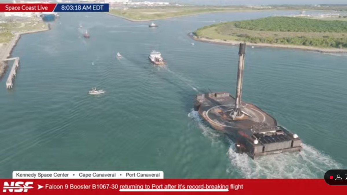 GabrielGG (@gabrielgom39099) on Twitter photo O hail king B1067 aka booster 67 missed it arriving on SCL of <a href="/NASASpaceflight/">NSF - NASASpaceflight.com</a> and also the launch but glad he arrived safely welcome to the port your majesty πππ O hail king B1067 aka booster 67 missed it arriving on SCL of <a href="/NASASpaceflight/">NSF - NASASpaceflight.com</a> and also the launch but glad he arrived safely welcome to the port your majesty πππ