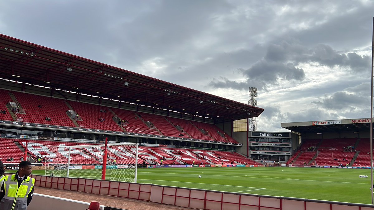 Come on Town #UTT #htafc #lgba 😊😃⚽️⚽️🔵⚪️