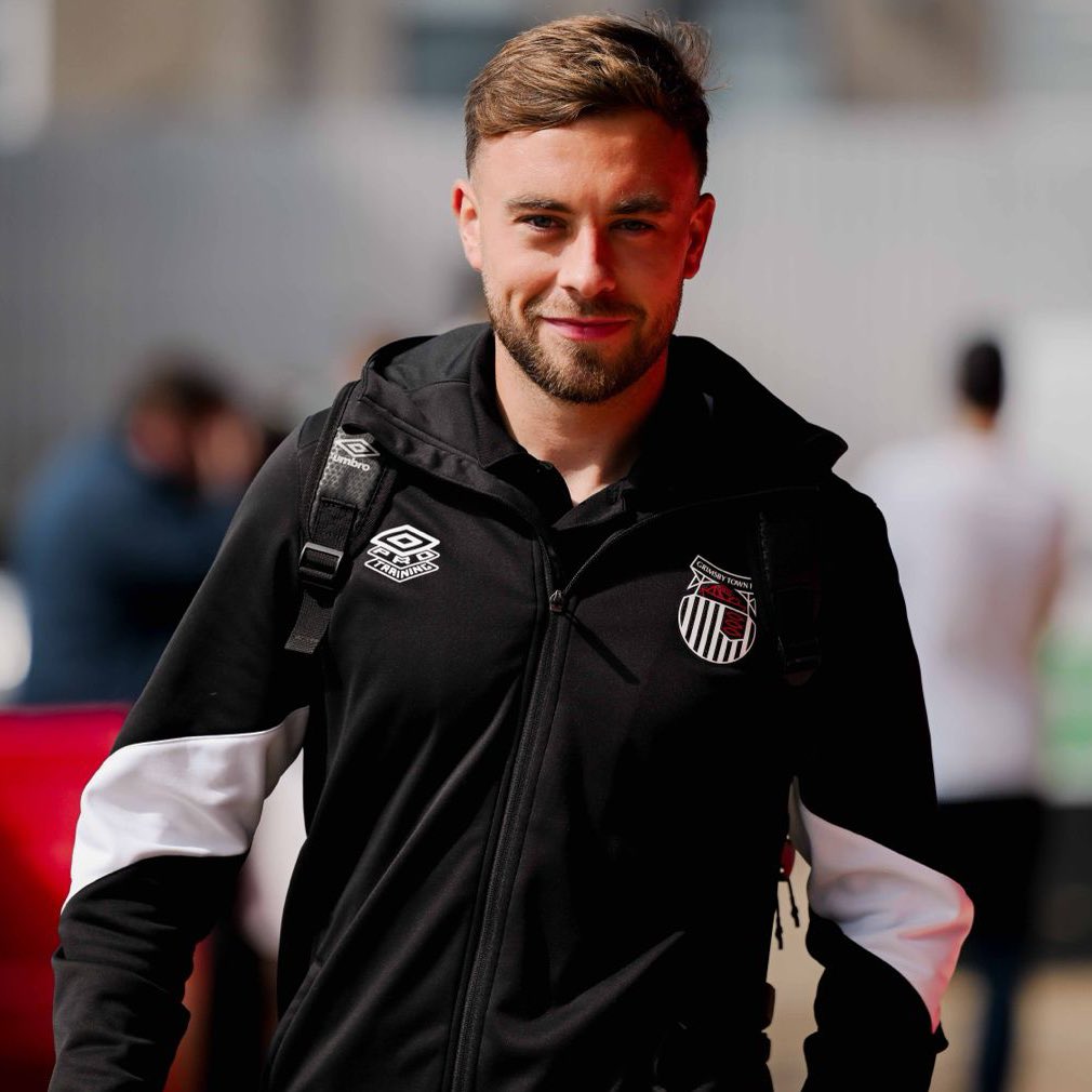 officialgtfc's tweet image. Reece into the starting XI! 🙌

#GTFC