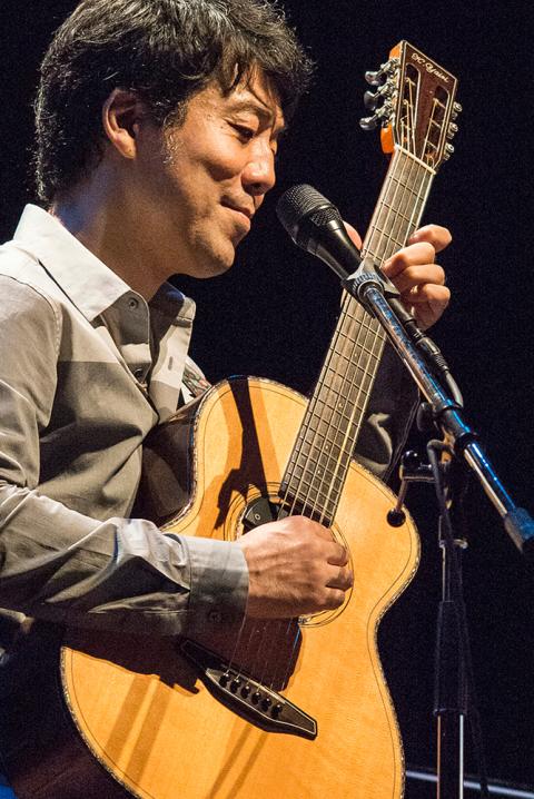 都会的なメロディと深い歌声に酔いしれる夜

1986年「モノクローム・ヴィーナス」でデビューし、今もなおシーンを魅了し続ける池田聡が、佐賀にやってきます。

ニューミュージック〜シティポップ、そしてAORまで──唯一無二の歌声を、あなたのすぐ目の前で。

🎤 池田聡 ぶらりツアー佐賀
【 guest