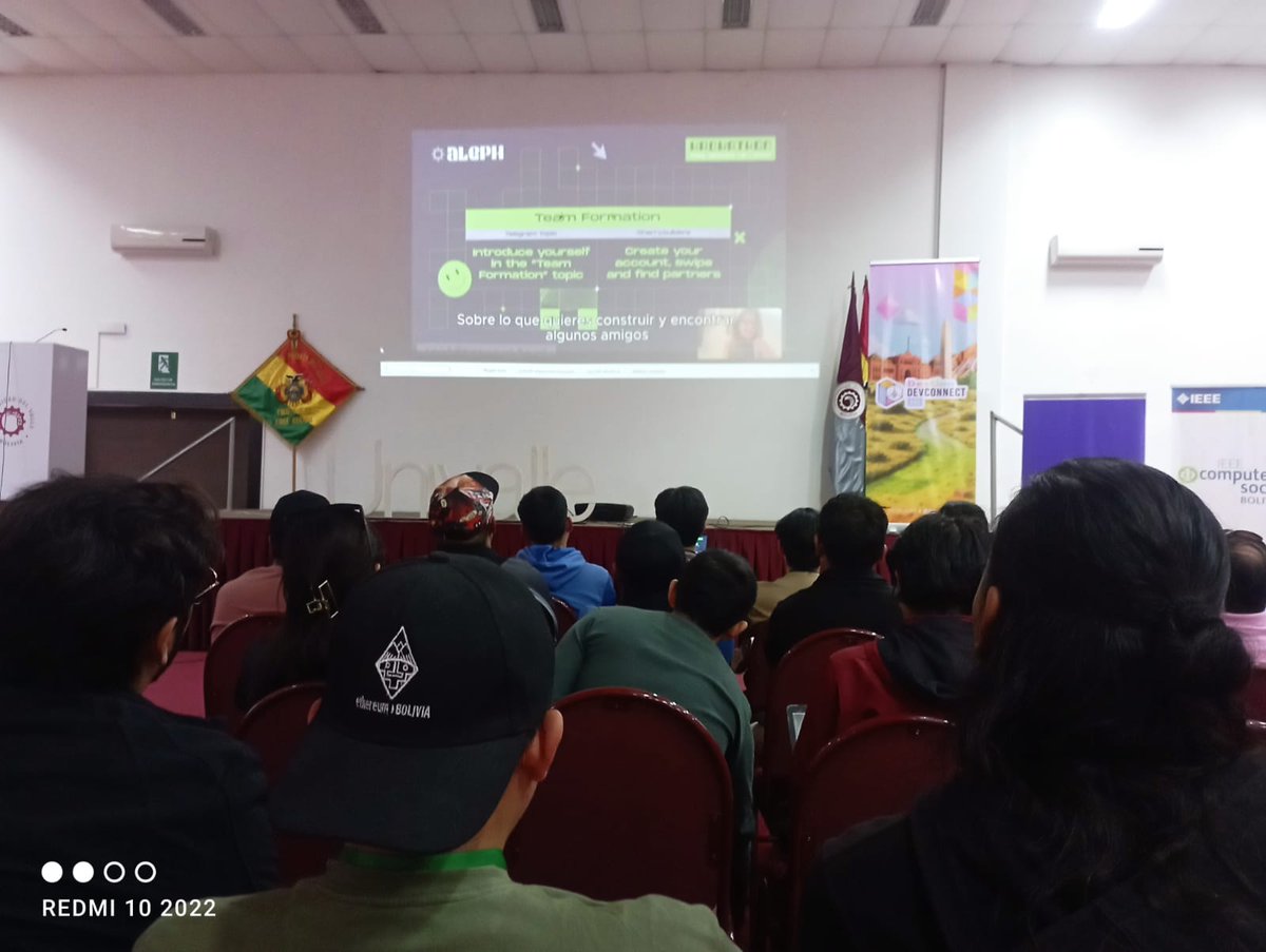 CochaBlock's tweet image. 🎉 ¡Cerramos el Día 1 de #AlephHackathon! 👉 Recepción, charlas y cena ✨ 👉 Equipos formados 💡 👉 Algunos siguieron hackeando toda la noche 🚀 ¡Vamos con todo! 🔥💻