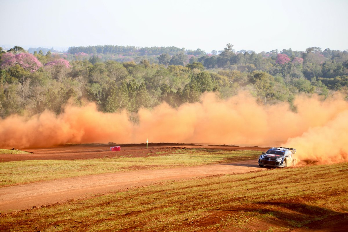 SantiPenap's tweet image. Cuando nos preguntan cómo es la tierra roja de Paraguay 🇵🇾 aquí está, seguimos brillando ante el mundo.
