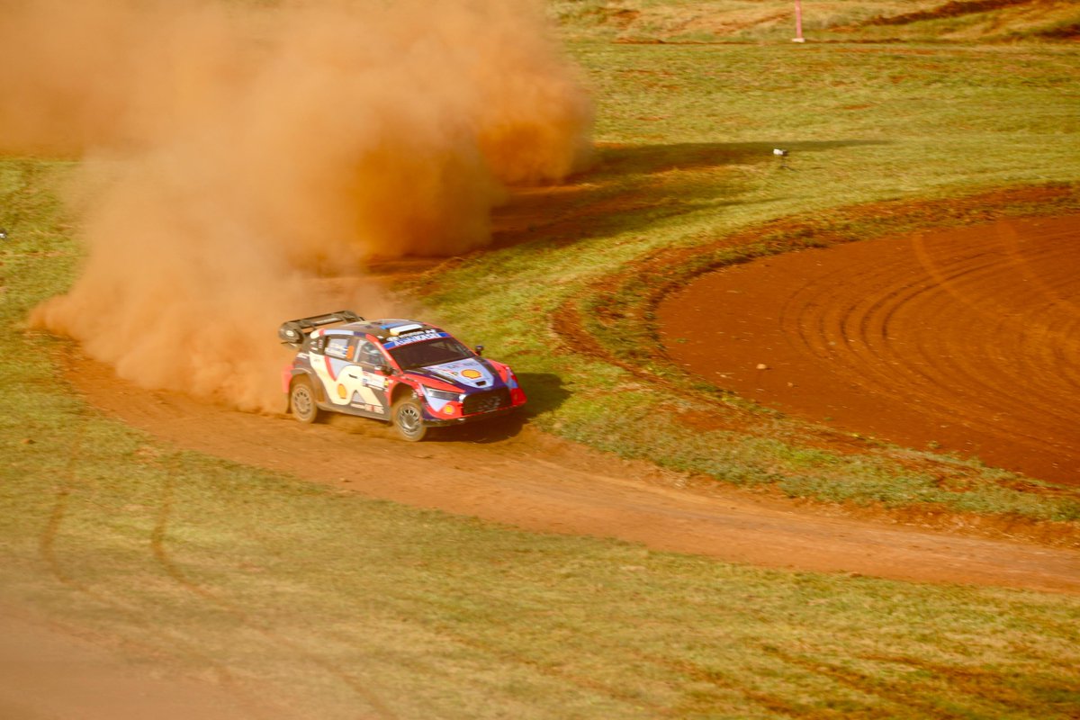 SantiPenap's tweet image. Cuando nos preguntan cómo es la tierra roja de Paraguay 🇵🇾 aquí está, seguimos brillando ante el mundo.