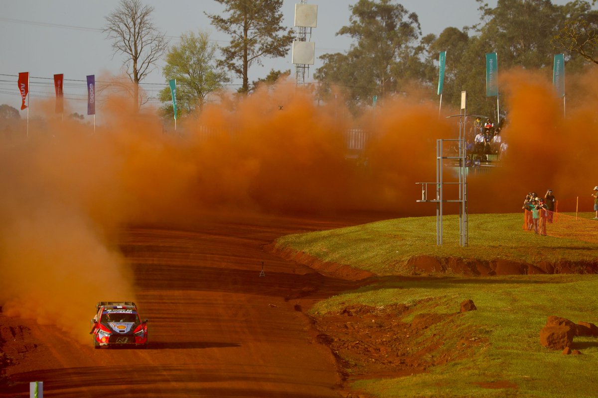SantiPenap's tweet image. Cuando nos preguntan cómo es la tierra roja de Paraguay 🇵🇾 aquí está, seguimos brillando ante el mundo.