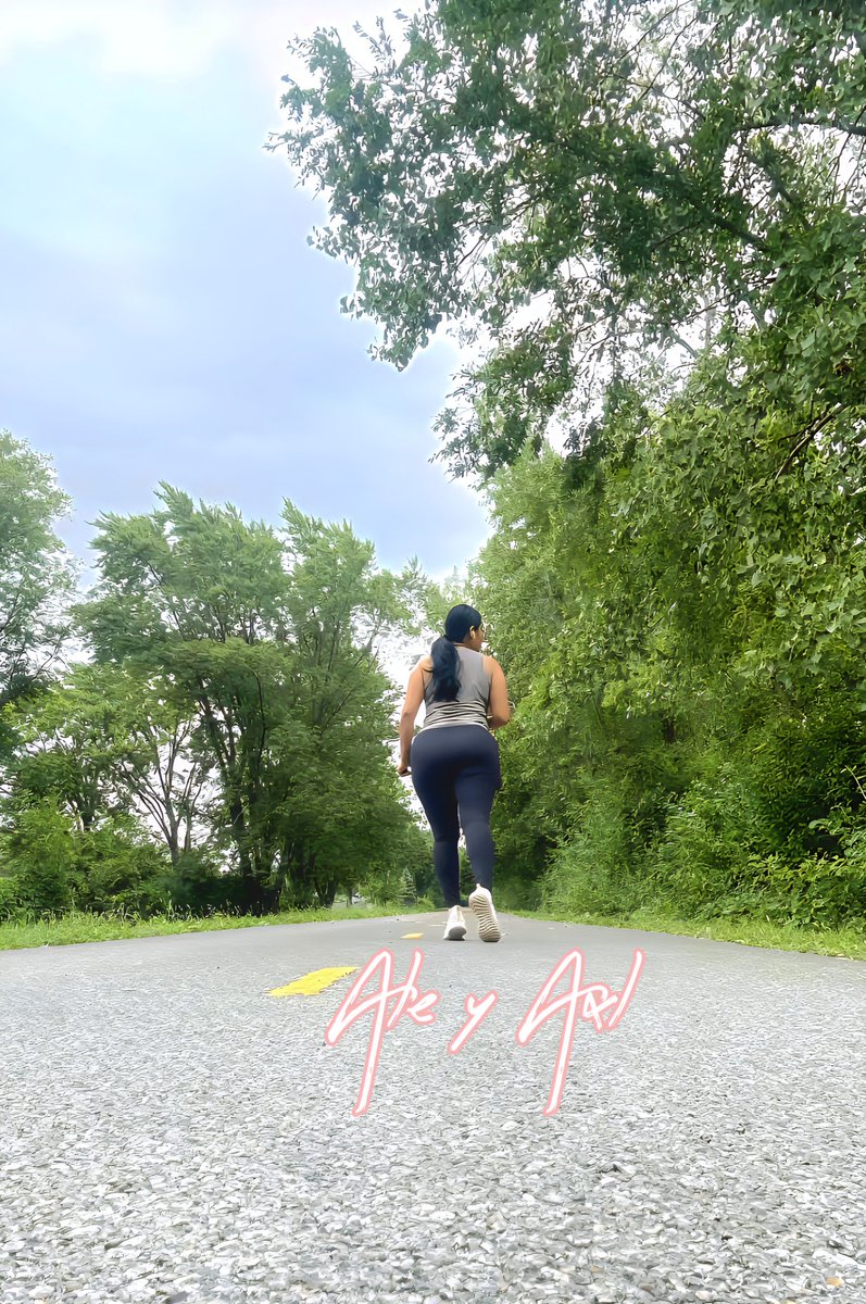 🏃🏻‍♀️‍➡️Sesión sabatina concluída,  hora del desayuno. ☕ 😉 💋

#swingerscouple
#SabadoAnimado