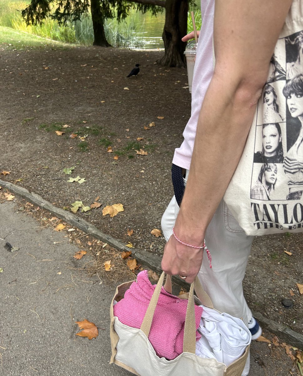 peacearhpn's tweet image. happie happie #peacearhpn 🦋💐🌸✨