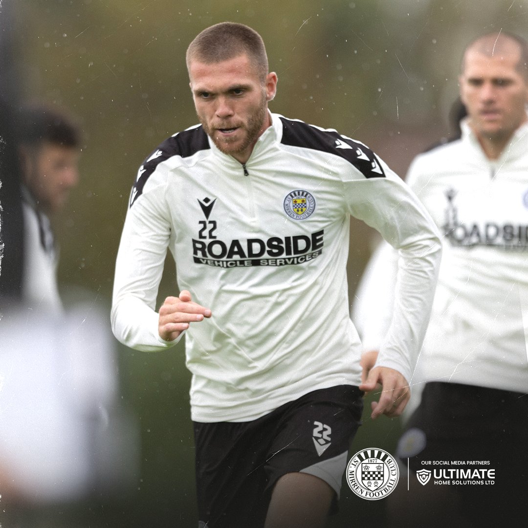 saintmirrenfc's tweet photo. Putting in the work ahead of a tough test in the capital.

Get your #HIBSTM tickets online ahead of our last game before the international break. https://t.co/pSothJCz7u