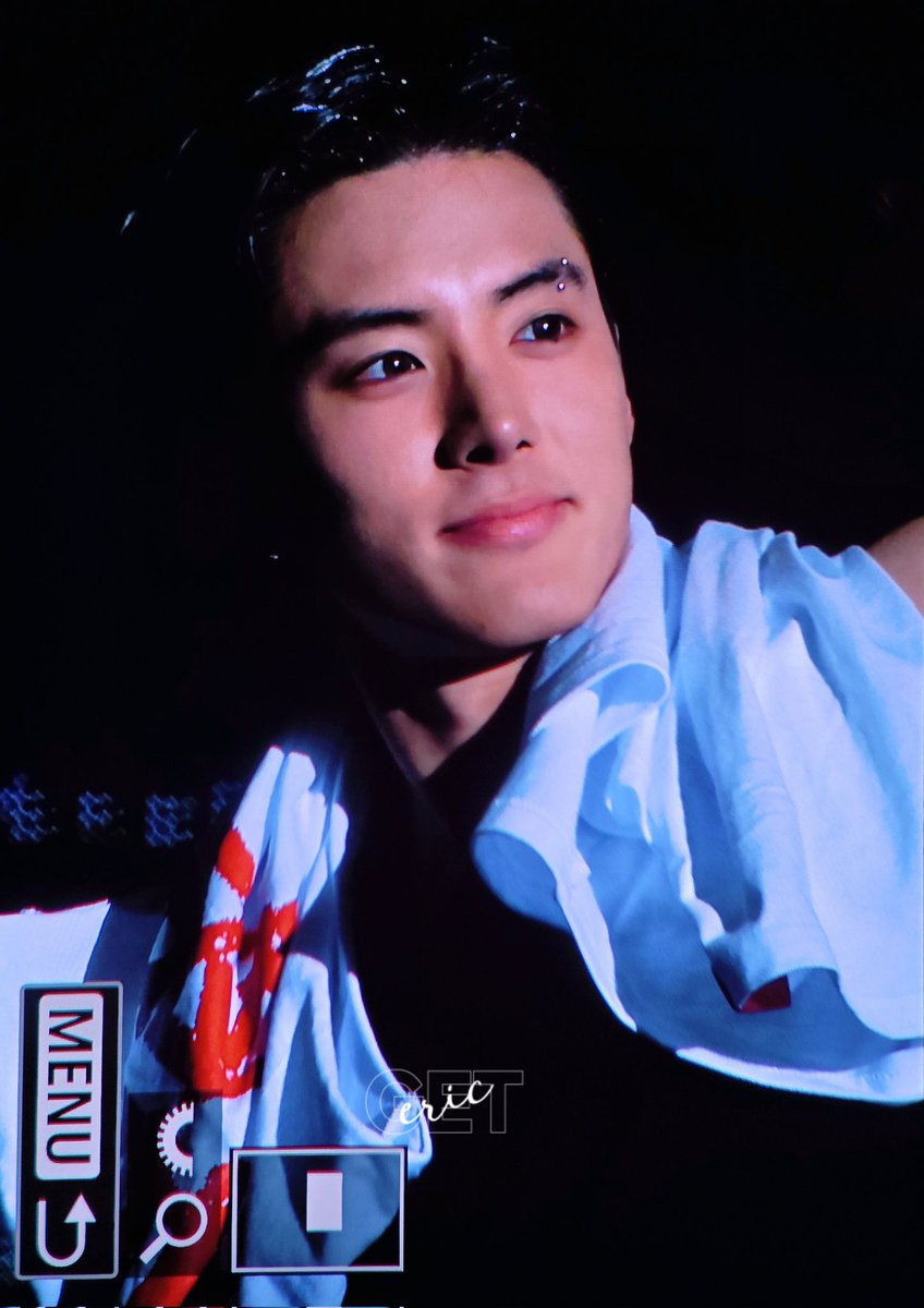 250830 <THE BLAZE> WORLD TOUR IN KOBE
너무 수고했어!!
배 아프지 말아라❤️‍🔥
#THEBOYZ #더보이즈 #ERIC #에릭 #손영재