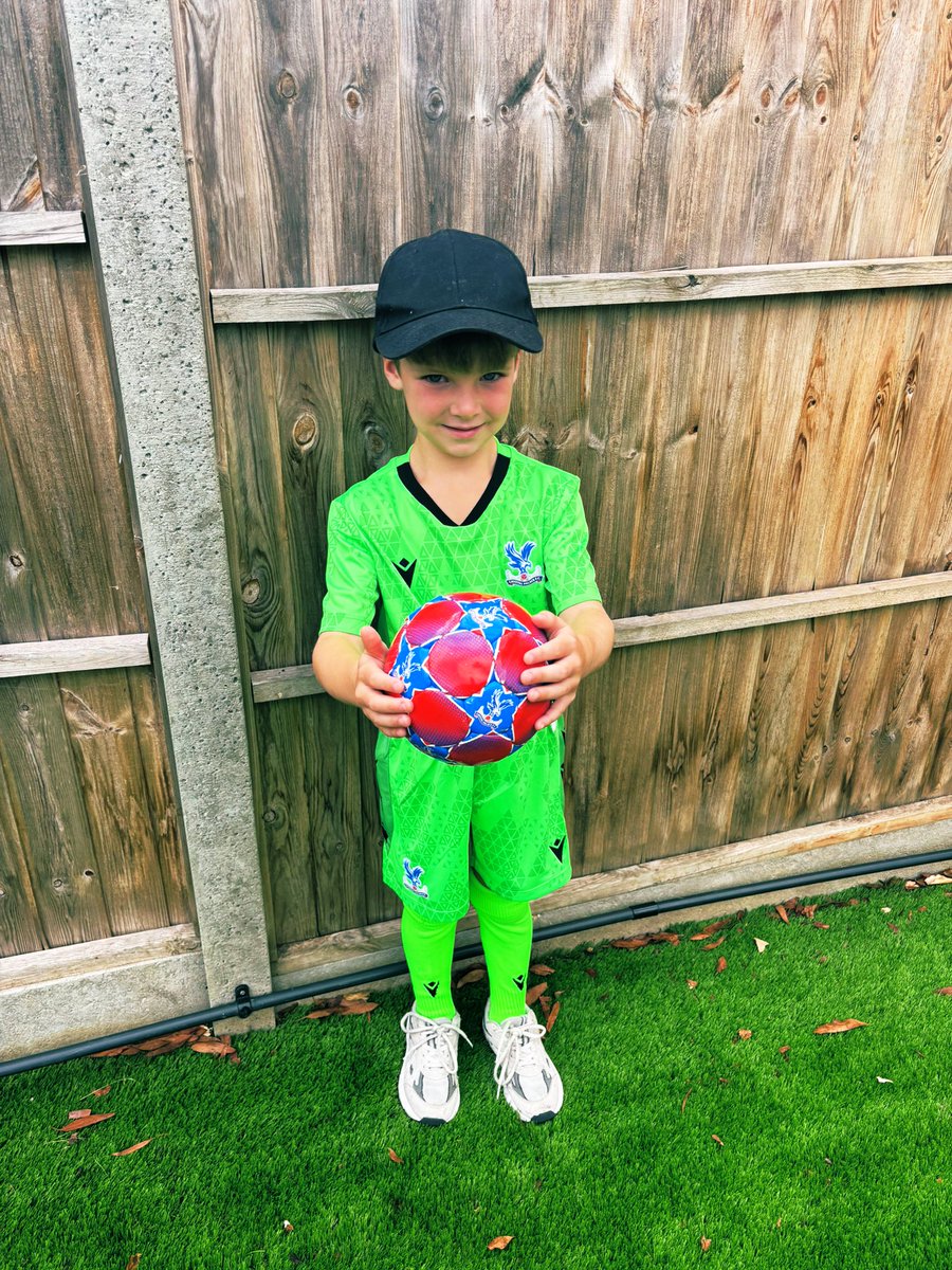 The new <a href="/deanhenderson/">Dean Henderson</a> in the making! 😃 🦅