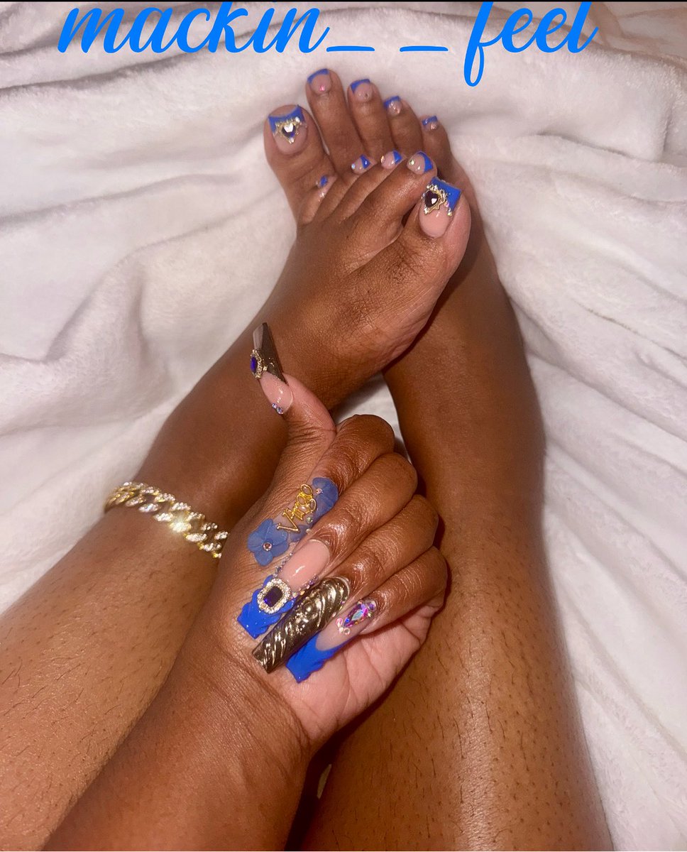 mackin_feet's tweet photo. Birthday Set 🥶💦 #ncfeet #footjobready #suckmytoes #cumonsoles https://t.co/Raw5iHBytg