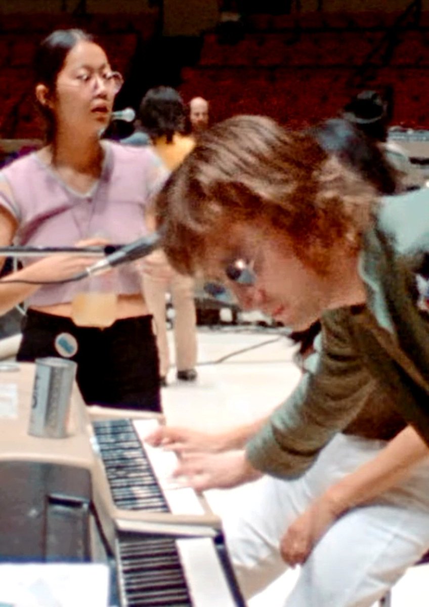 carlosgvizcaino's tweet photo. August 30, 1972
‘One To One Benefit Concert’
Madison Square Garden.
#JohnLennon
#MayPang @maypang
#OneToOne #NewYorkCity https://t.co/76D9MUZNZ7