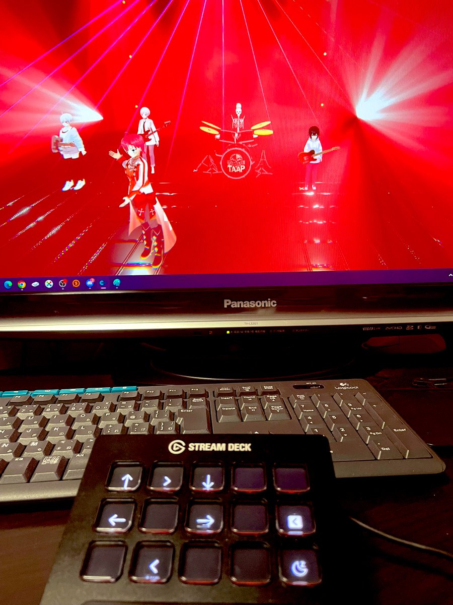 今日のサブ記録、こんな感じでstreamdeck使ってカメラ移動してたりする。