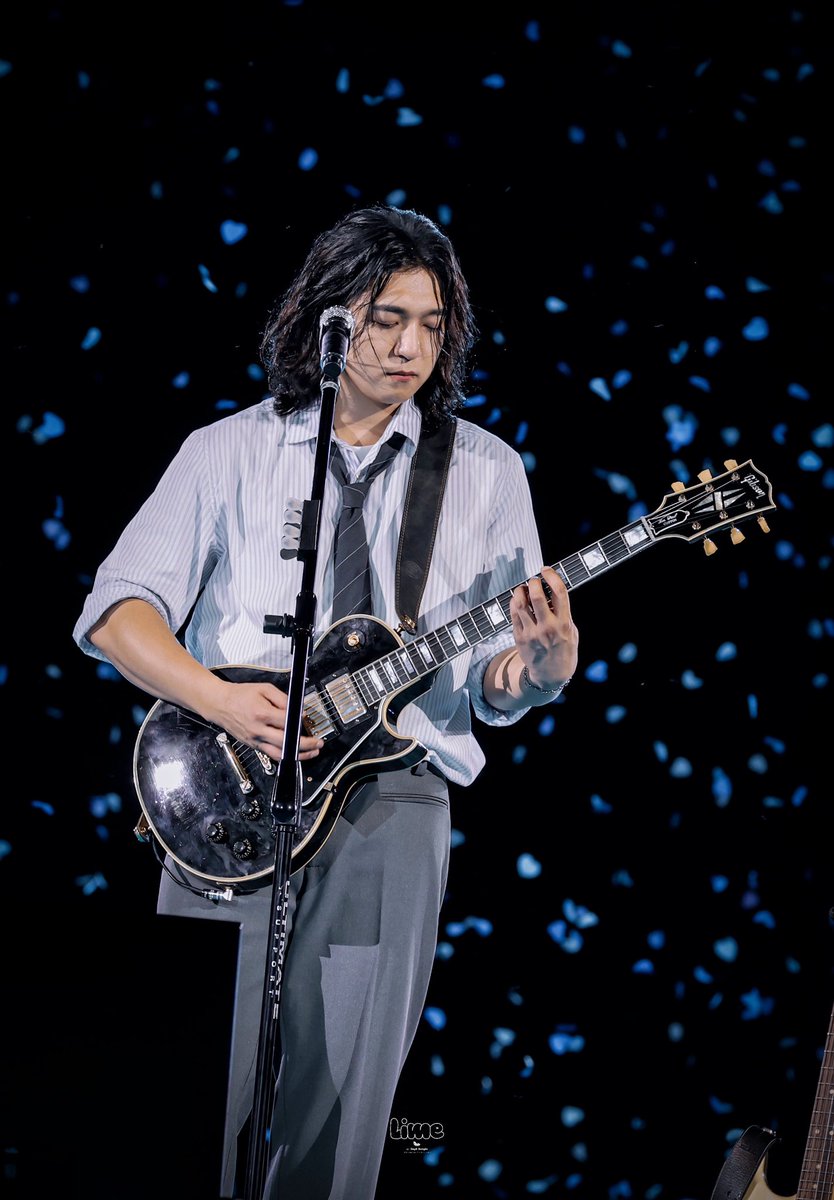 250830 
#성진 #SUNGJIN #데이식스 #DAY6

너무 좋아..