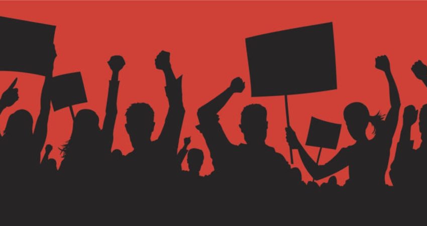 Özgürlük kimseye bahşedilmez onu söküp alıp kazanırsın.

Gerisi Hayat...