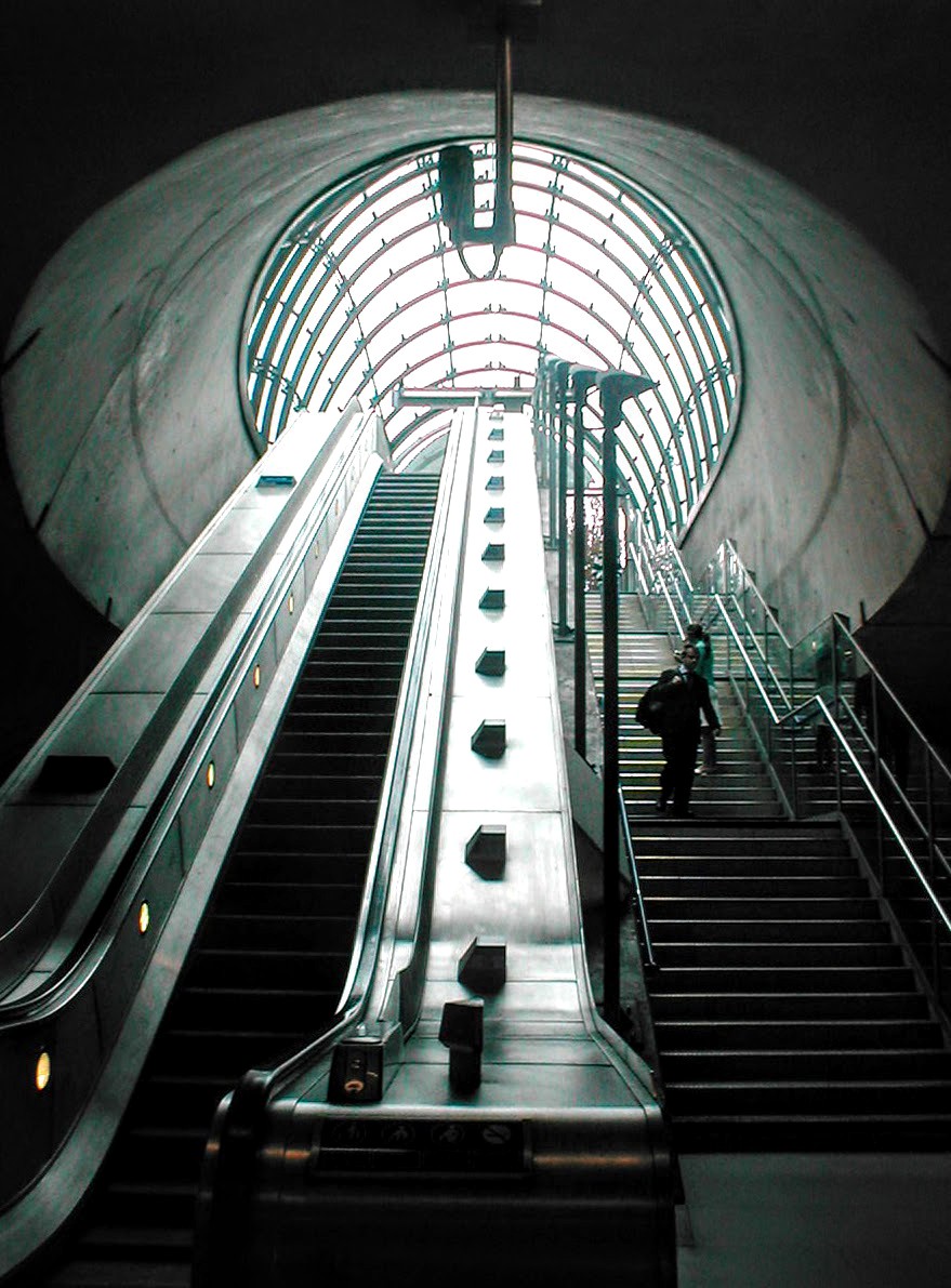 #StaircaseSaturday 
Jubilee Line, Canary Wharf