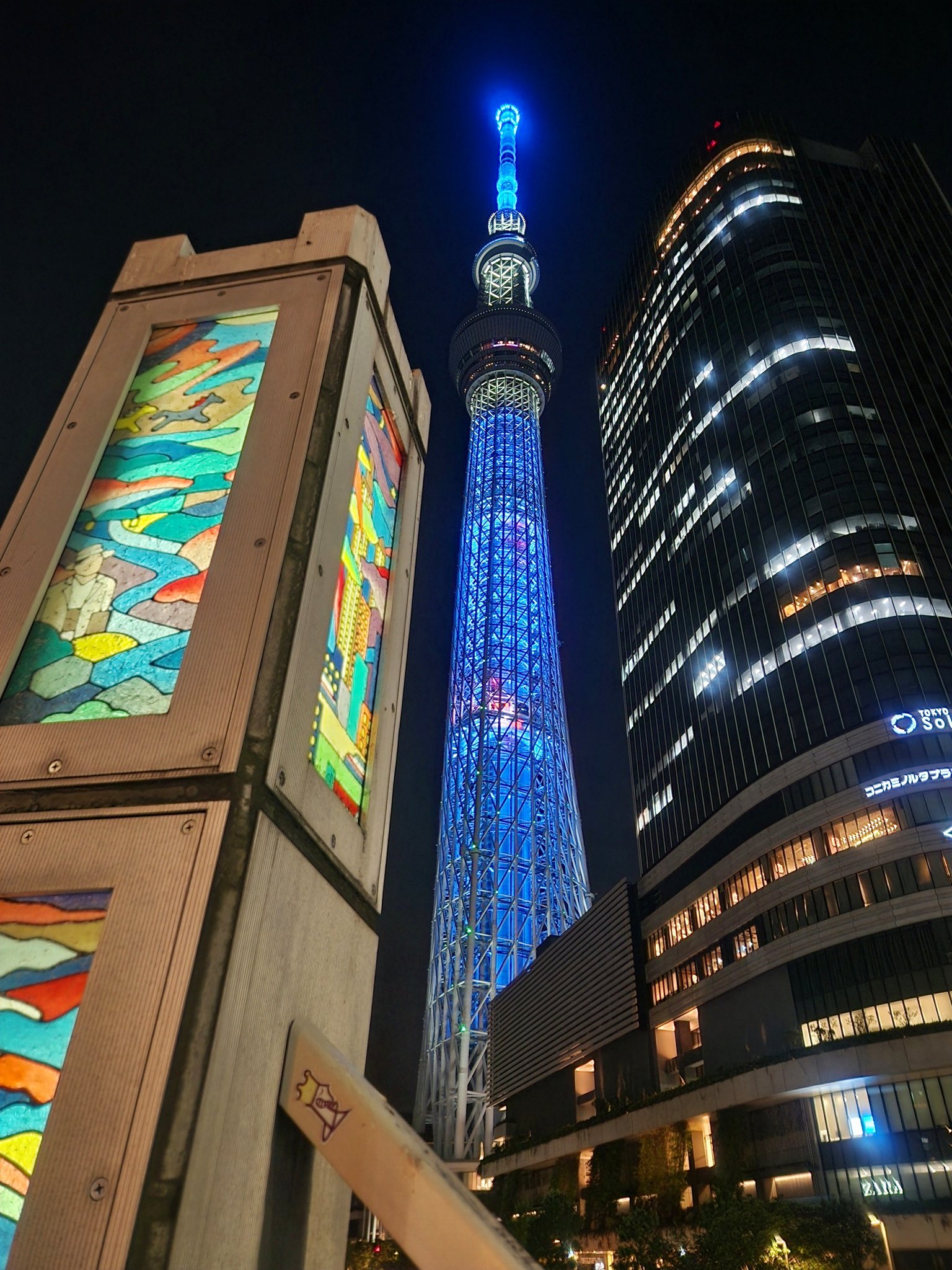 ステンドグラス　夜の街並みと… 鹿美🦌 on X: 