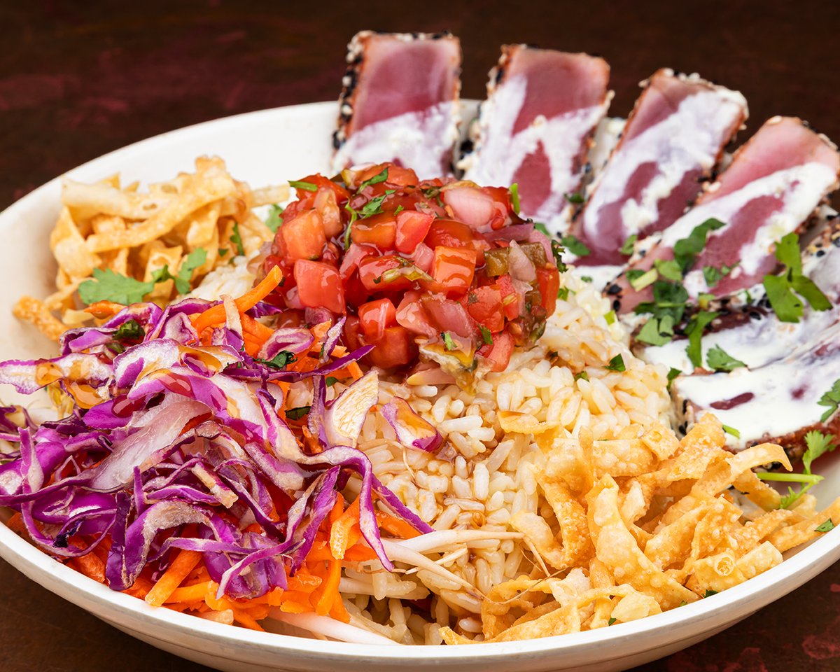CopperTopTavern's tweet image. Feel fit and refreshed with our Power Fit Ahi Tuna Bowl 💪🐟 
.
.
.
.
#powerfit #lowcalorie #ahituna #ahitunabowl